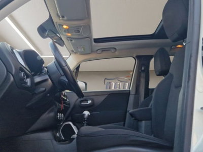 Jeep Renegade 1.6 Mjt 120 CV Longitude (9)