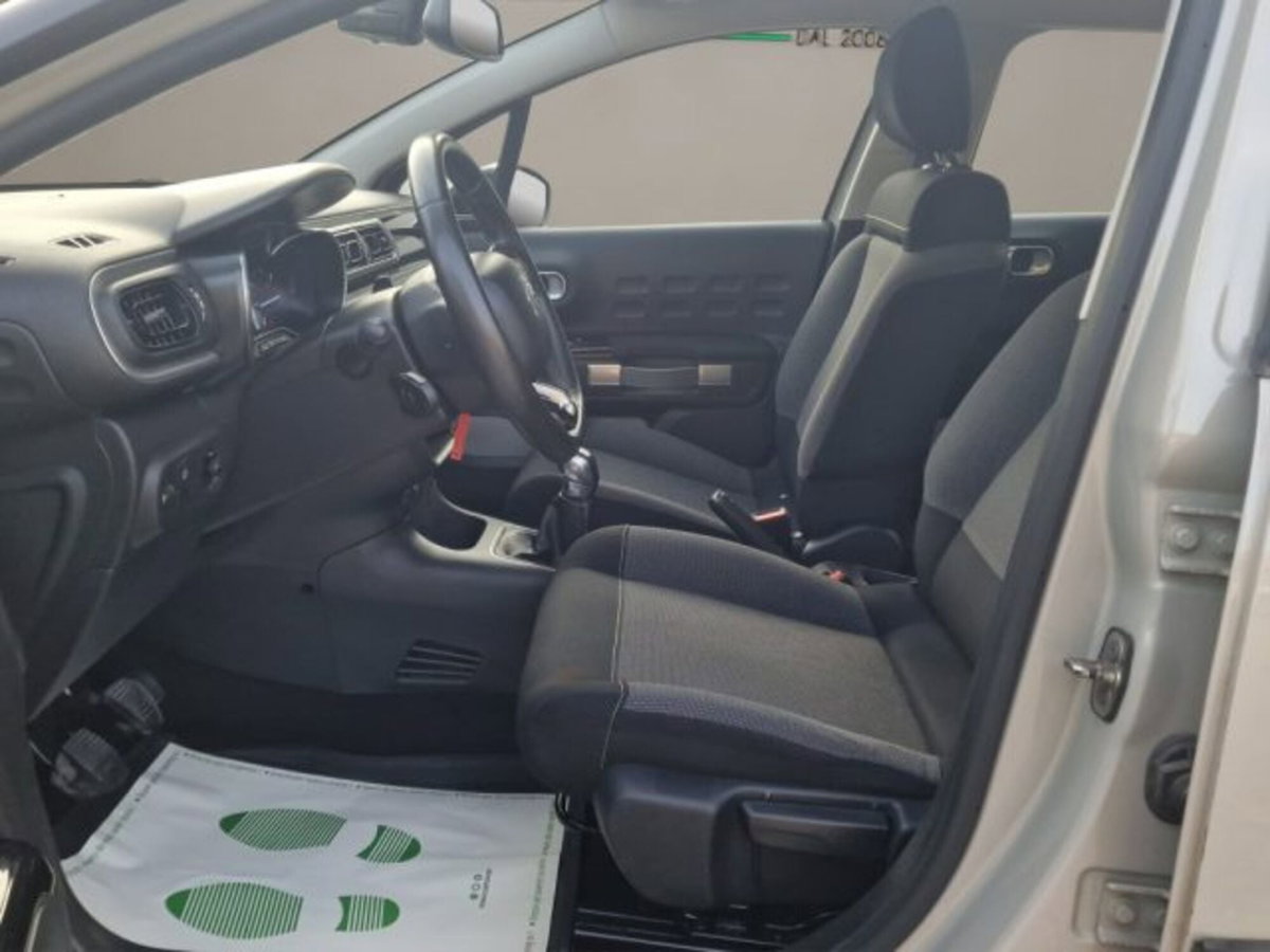 Citroen C3 BlueHDi 100 S&S Shine (9)