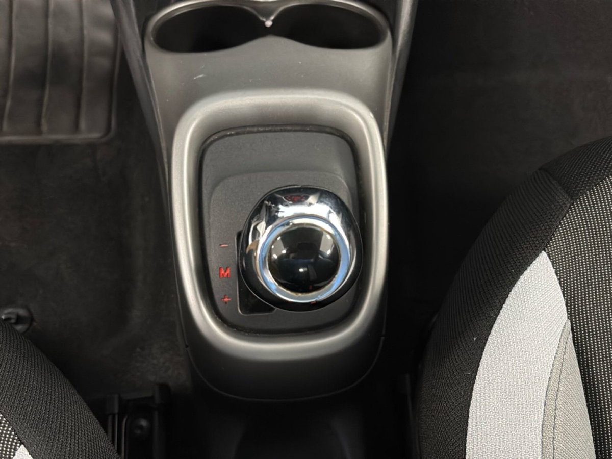 Toyota Aygo Connect 1.0 VVT-i 72 CV 5 porte x-you MMT (17)