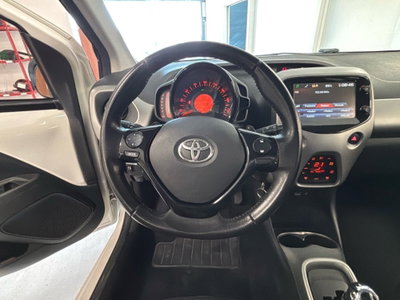 Toyota Aygo Connect 1.0 VVT-i 72 CV 5 porte x-you MMT (18)