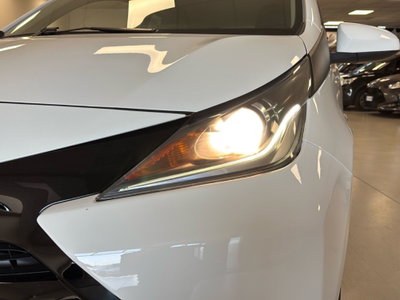 Toyota Aygo Connect 1.0 VVT-i 72 CV 5 porte x-you MMT (20)