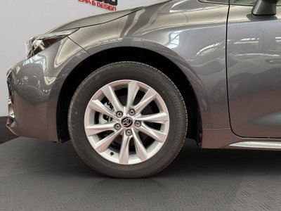 Toyota Corolla Touring Sports Active 1.8 Hybrid  Tech (4)