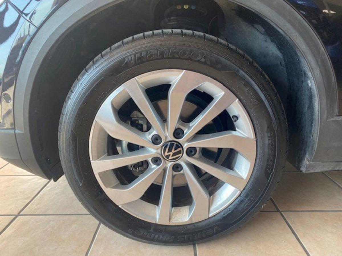 Volkswagen T-Roc 1.0 tsi Life 115cv (6)