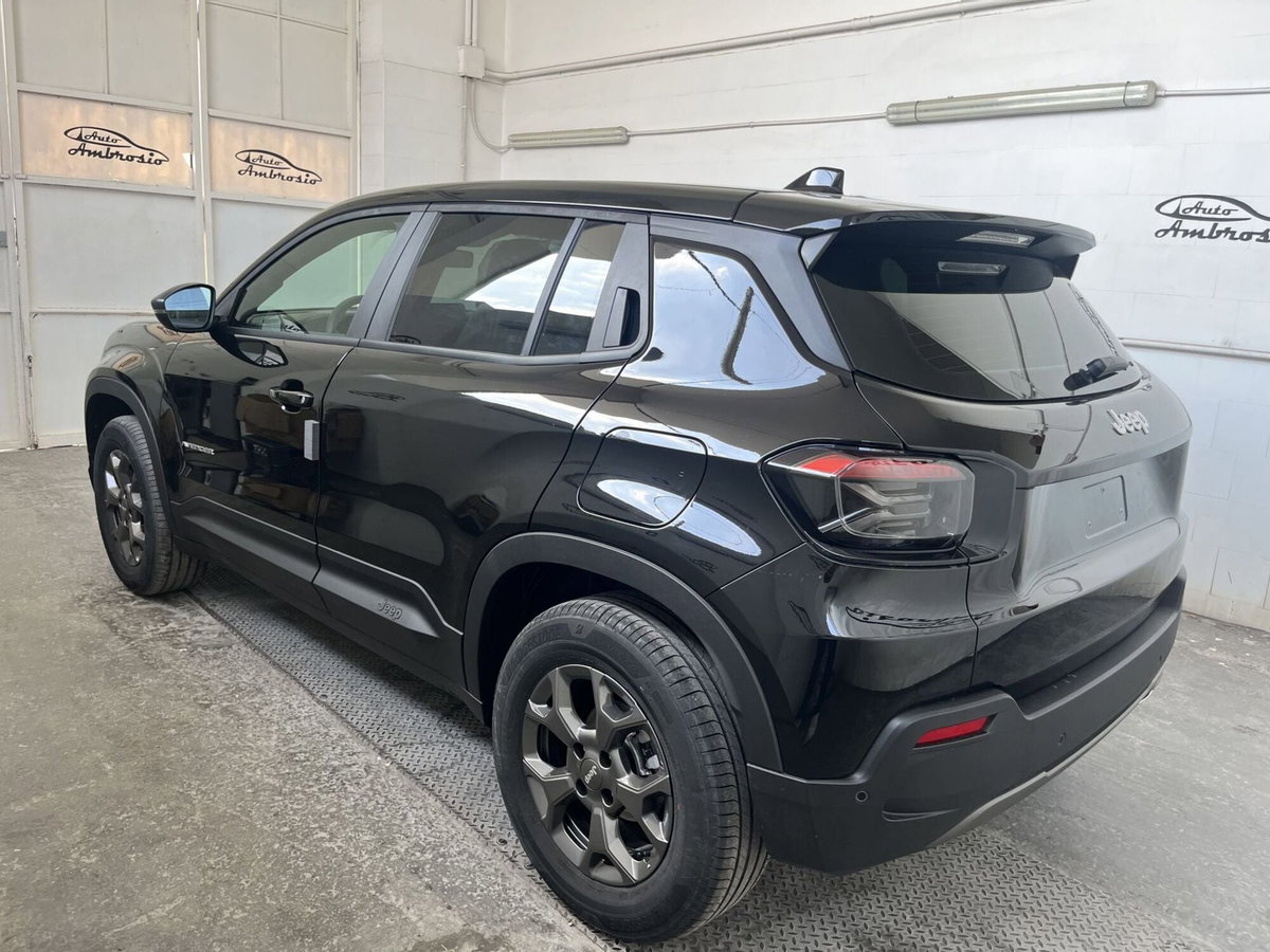 Jeep Avenger 1.2 turbo e-hybrid mhev Longitude fwd 110cv edct6 (6)
