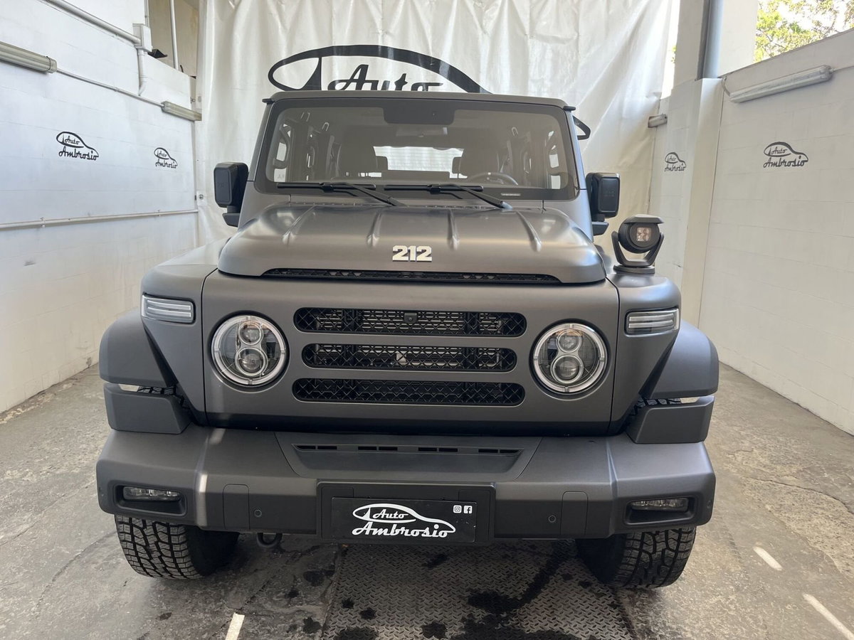 Emc 212 212 2.0 tdi Diesel 4wd 8at (2)