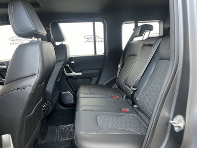 Emc 212 212 2.0 tdi Diesel 4wd 8at (8)