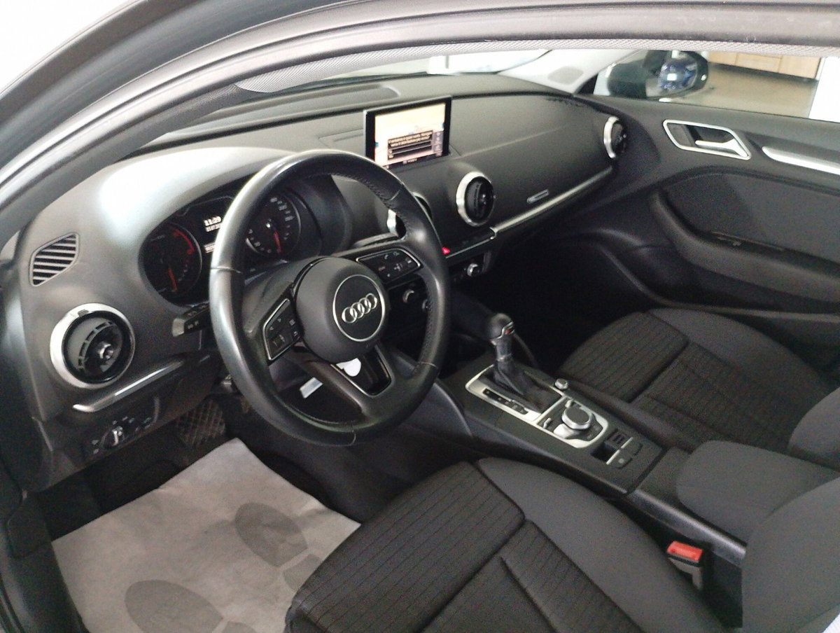 Audi A3 Sportback 30 TDI S tronic Sport (13)