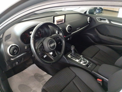 Audi A3 Sportback 30 TDI S tronic Sport (13)