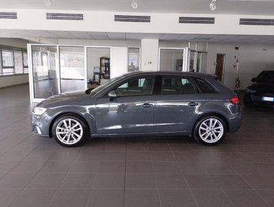 Audi A3 Sportback 30 TDI S tronic Sport (3)