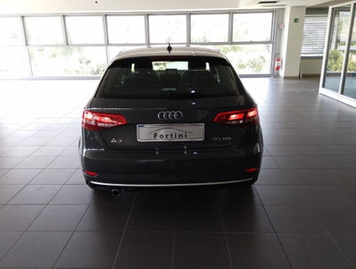 Audi A3 Sportback 30 TDI S tronic Sport (5)