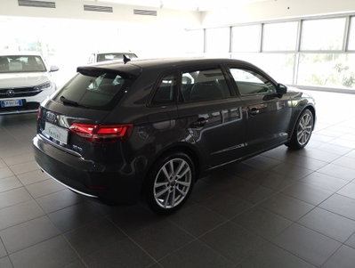 Audi A3 Sportback 30 TDI S tronic Sport (6)
