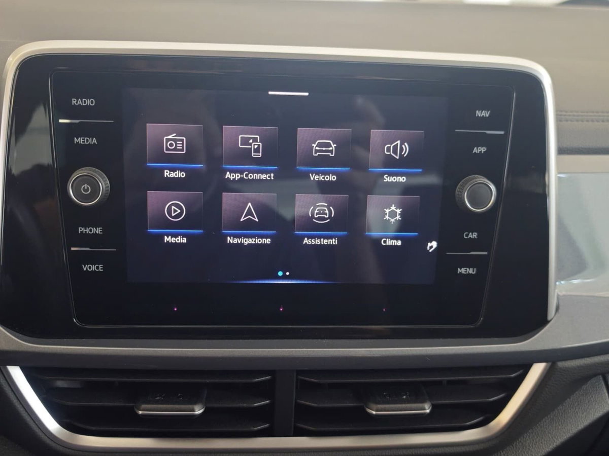 Volkswagen T-Roc 2.0 tdi Style 115cv (16)