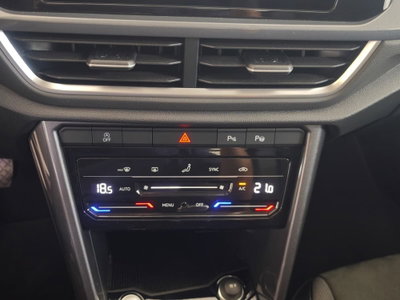 Volkswagen T-Roc 2.0 tdi Style 115cv (18)
