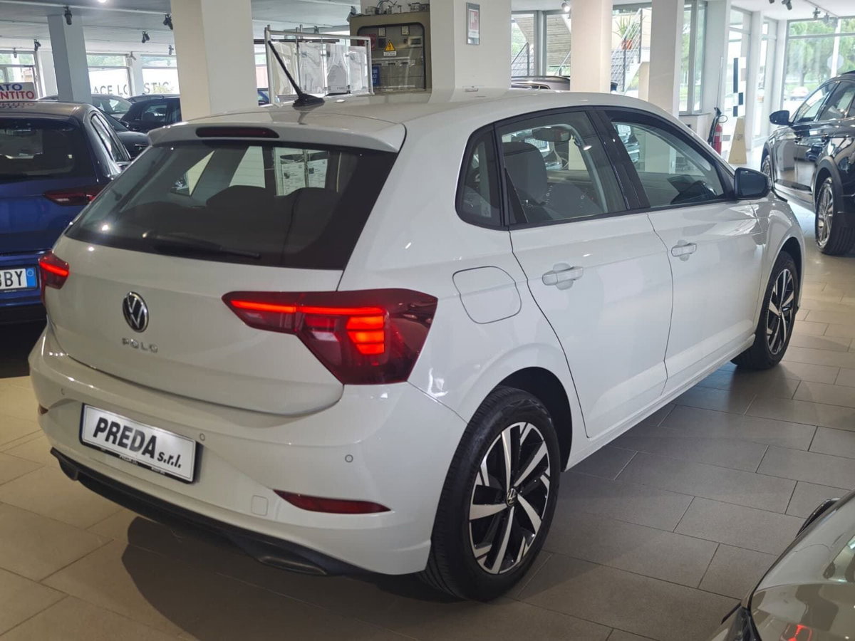 Volkswagen Polo 1.0 tsi Life 95cv dsg (4)
