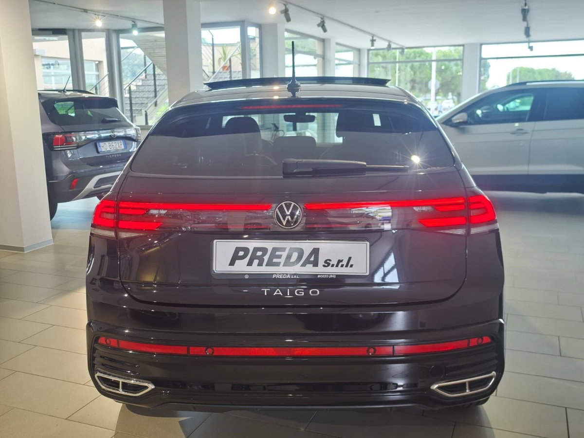 Volkswagen Taigo 1.0 TSI 110 CV R-Line (5)