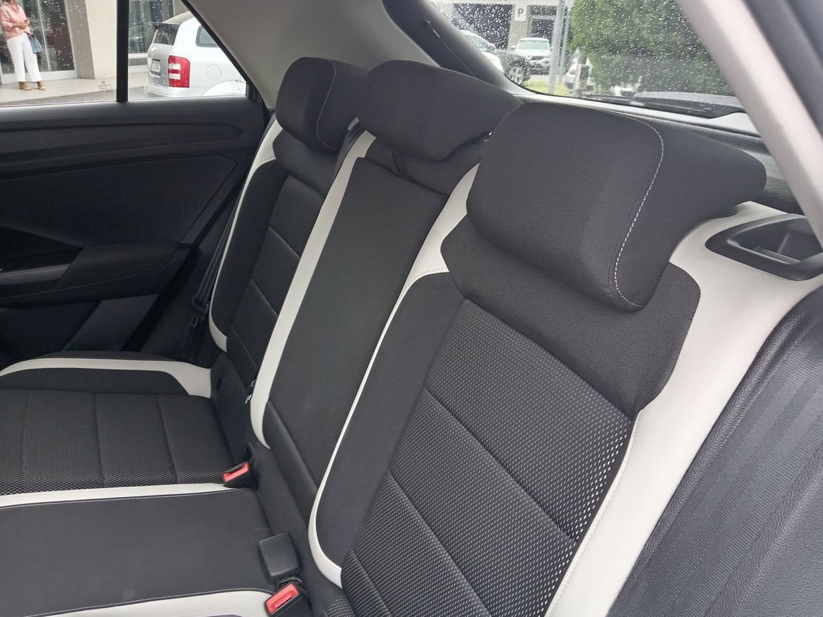 Volkswagen T-Roc 1.5 TSI ACT DSG Advanced BlueMotion Technology (14)