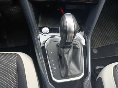 Volkswagen T-Roc 1.5 TSI ACT DSG Advanced BlueMotion Technology (18)