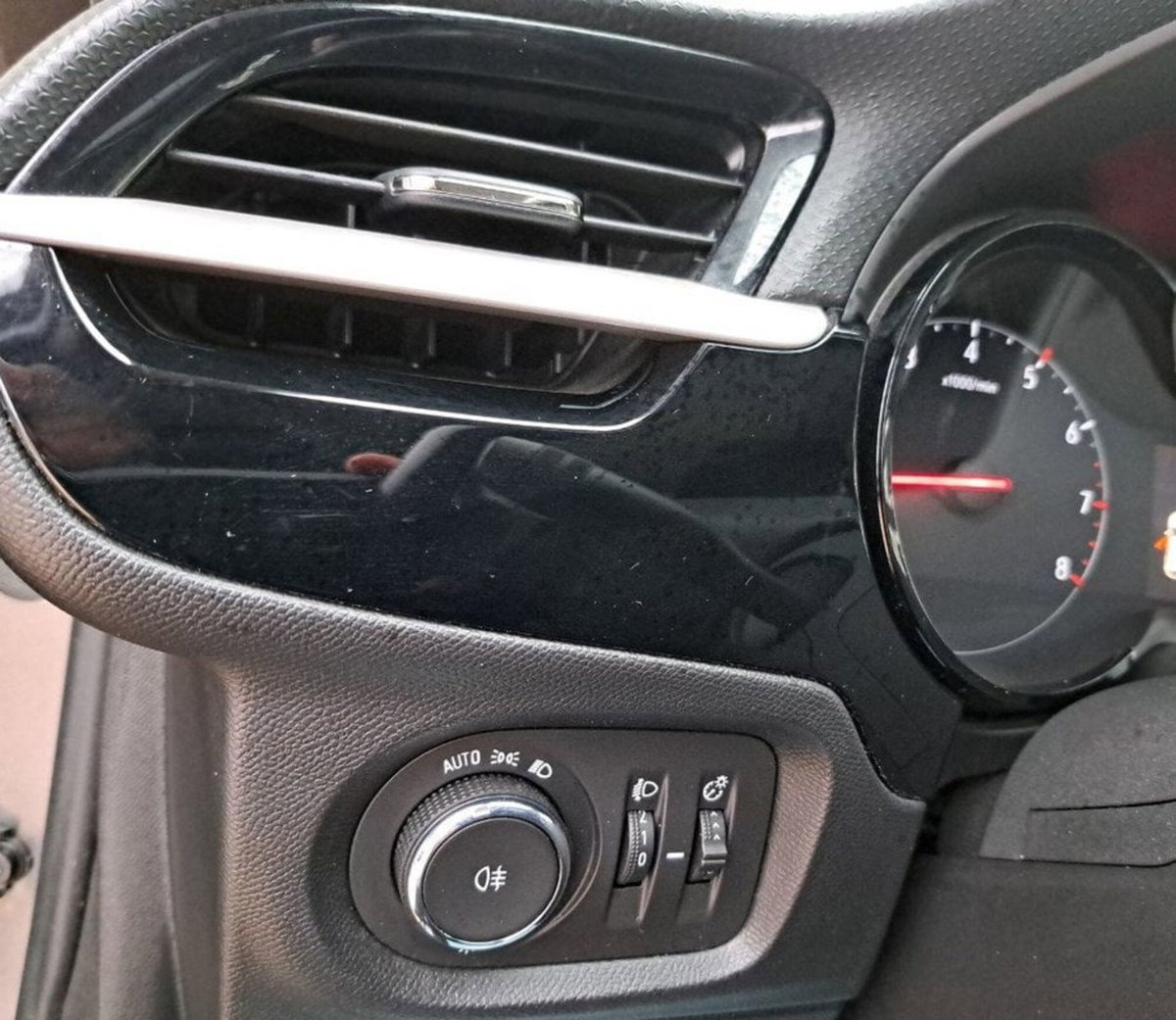 Opel Corsa 1.2 Corsa s&s 75cv (18)