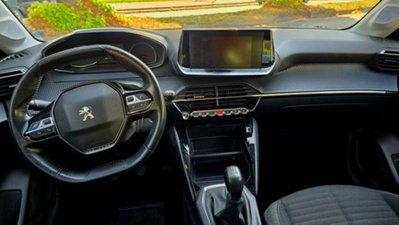 Peugeot 208 1.2 puretech Active s&s 75cv (16)