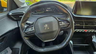 Peugeot 208 1.2 puretech Active s&s 75cv (17)