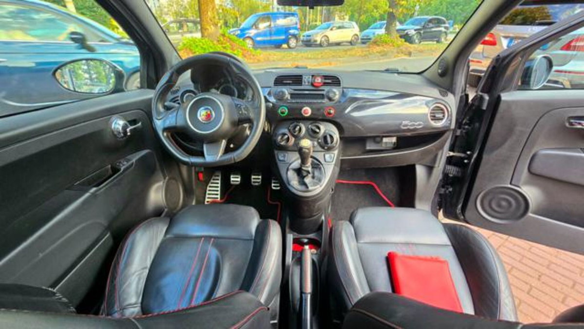 Abarth 500 1.4 Turbo T-Jet (17)