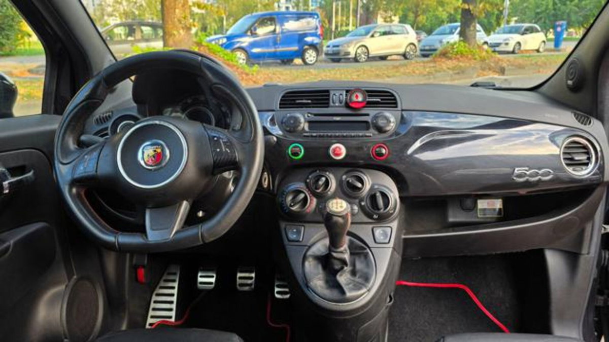 Abarth 500 1.4 Turbo T-Jet (18)