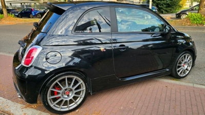 Abarth 500 1.4 Turbo T-Jet (8)