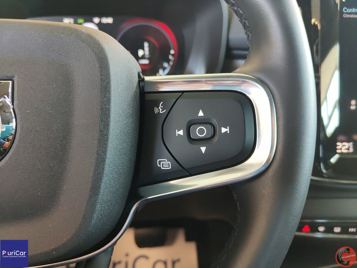 Volvo XC40 T5 Recharge Plug-in Hybrid Inscription Expression (17)