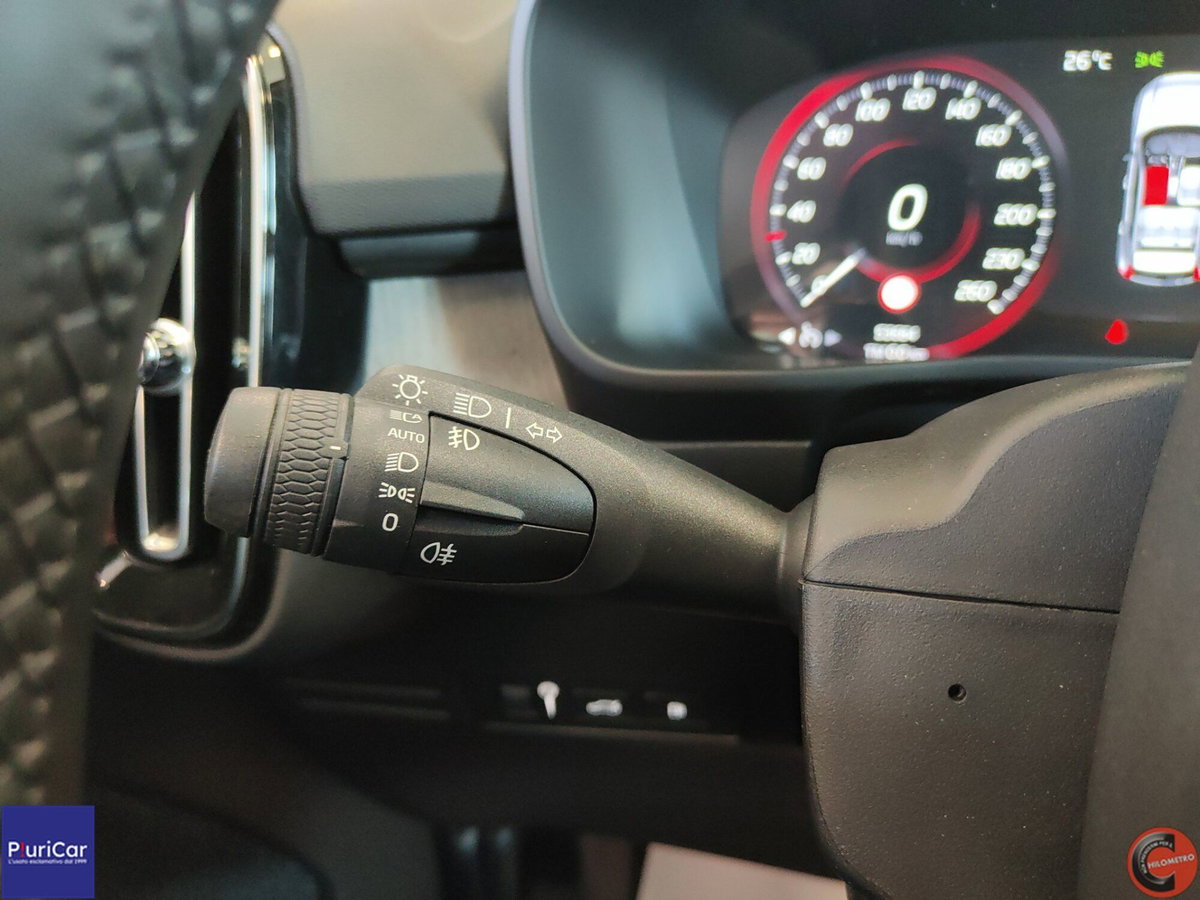 Volvo XC40 T5 Recharge Plug-in Hybrid Inscription Expression (18)