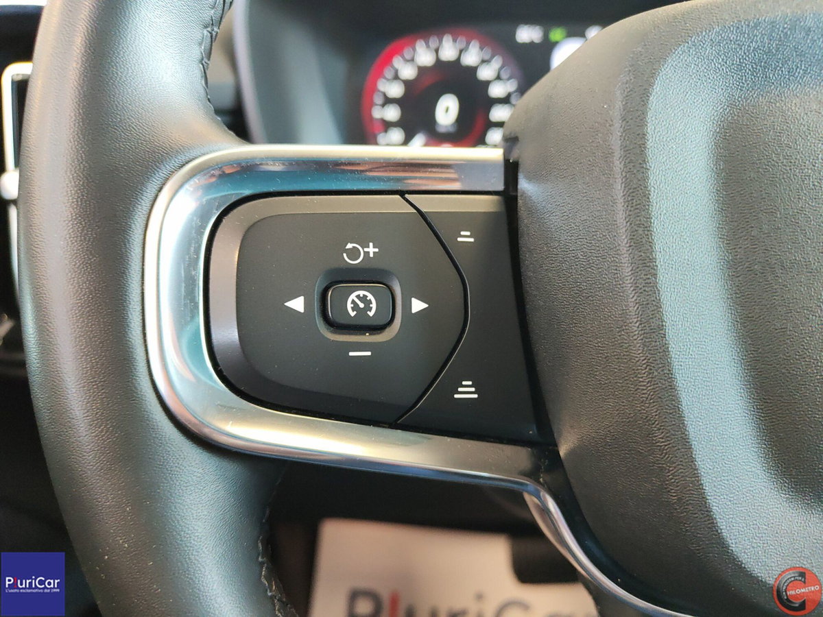 Volvo XC40 T5 Recharge Plug-in Hybrid Inscription Expression (19)