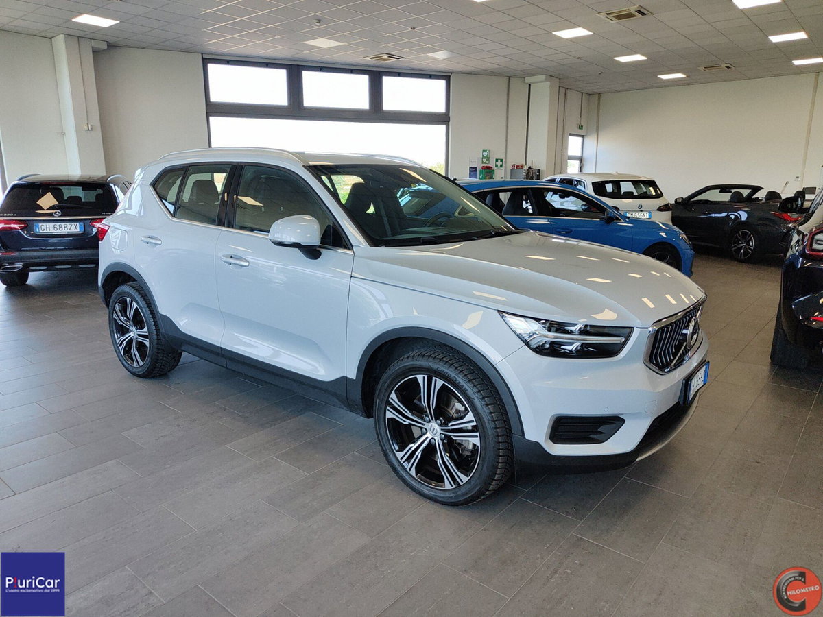 Volvo XC40 T5 Recharge Plug-in Hybrid Inscription Expression (2)