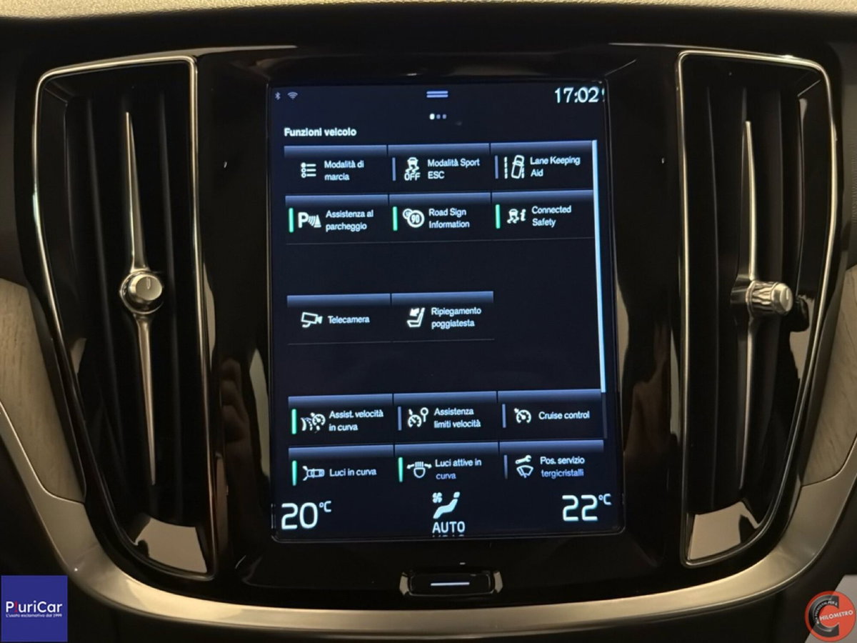 Volvo V60 Cross Country B5 AWD automatico Plus (12)