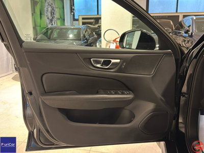 Volvo V60 Cross Country B5 AWD automatico Plus (19)