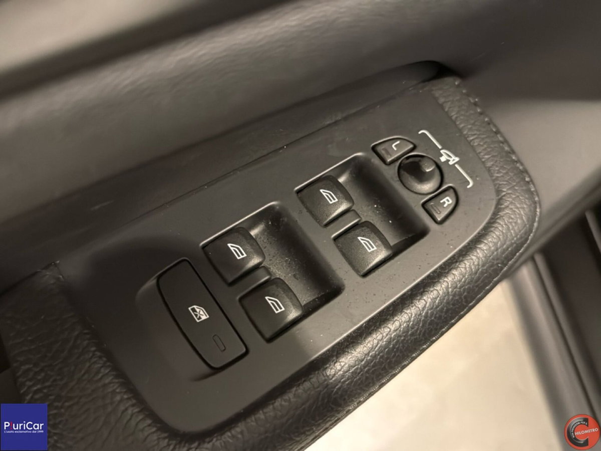 Volvo V60 Cross Country B5 AWD automatico Plus (20)
