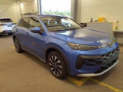 Volkswagen T-Roc 1.5 etsi Life 115cv dsg (3)