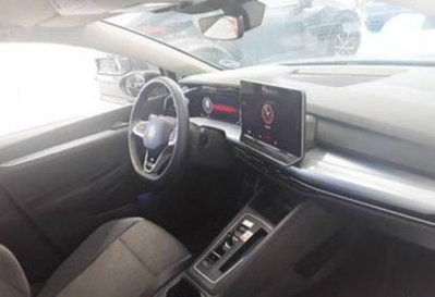 Volkswagen Golf 1.5 eTSI 150 CV EVO ACT DSG Life (3)