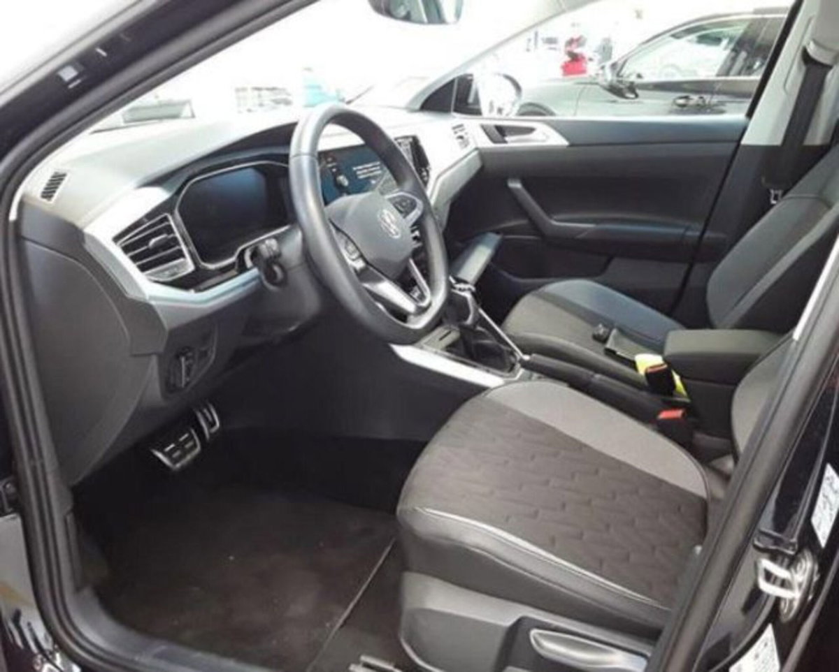 Volkswagen Taigo 1.0 tsi Life 115cv dsg (5)