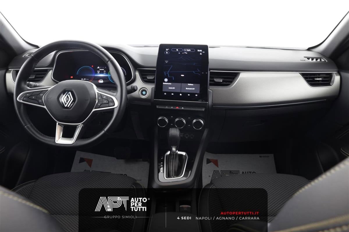 Renault Arkana 1.6 full hybrid Techno 145cv (17)