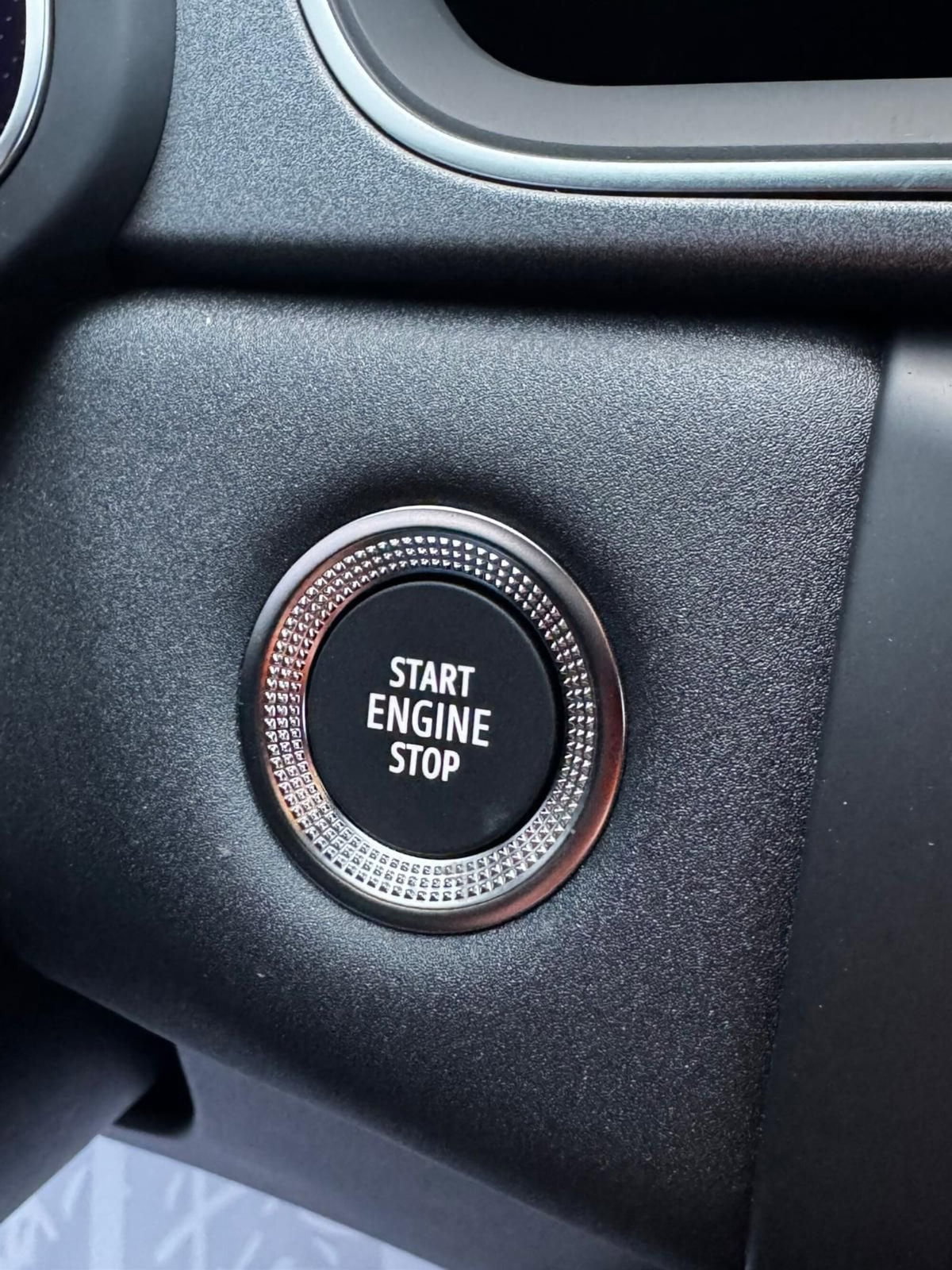 Renault Captur 1.2 eco-g Techno 120cv (8)