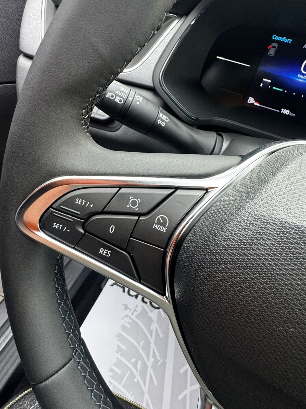 Renault Captur 1.2 eco-g Techno 120cv (18)