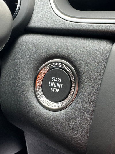 Renault Captur 1.2 eco-g Techno 120cv (10)