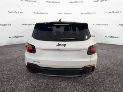 Jeep Avenger 1.2 turbo e-hybrid mhev Overland 4xe 145cv edct6 (4)