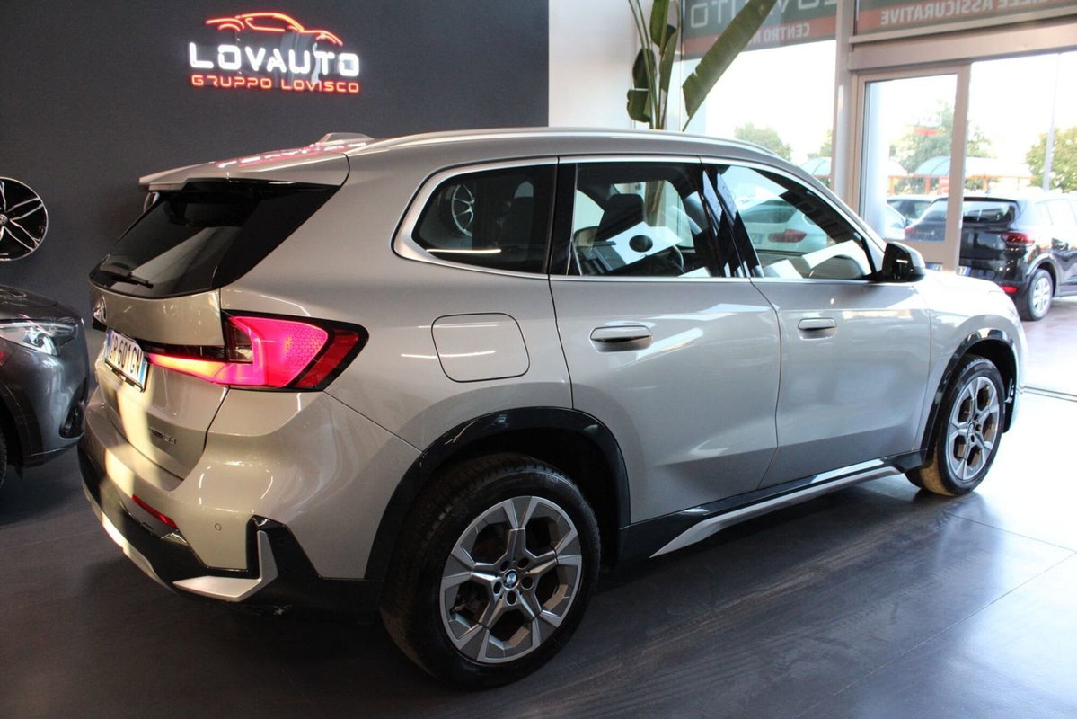 BMW X1 sDrive 18d Msport (4)