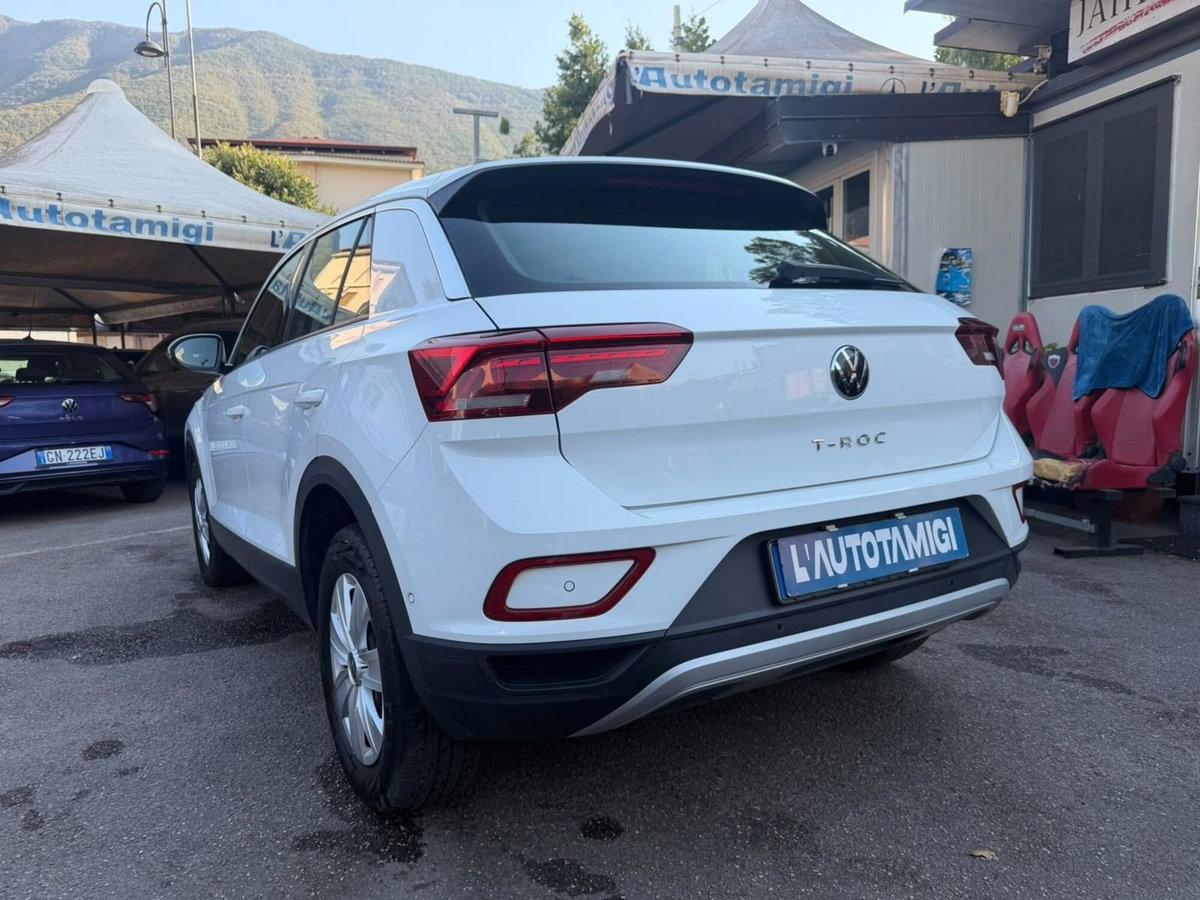 Volkswagen T-Roc 1.0 TSI Life (4)
