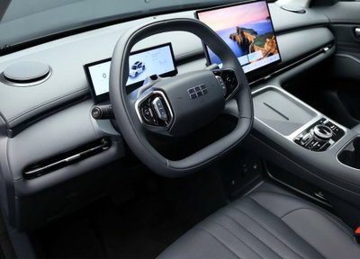 Geely Starray Starray EM-i 1.5 phev Pro auto (13)