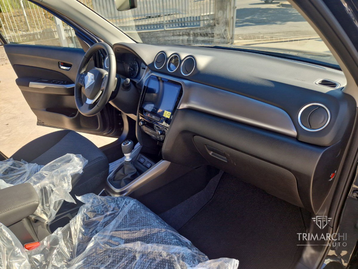 Suzuki Vitara 1.4 Hybrid Easy Cool (11)