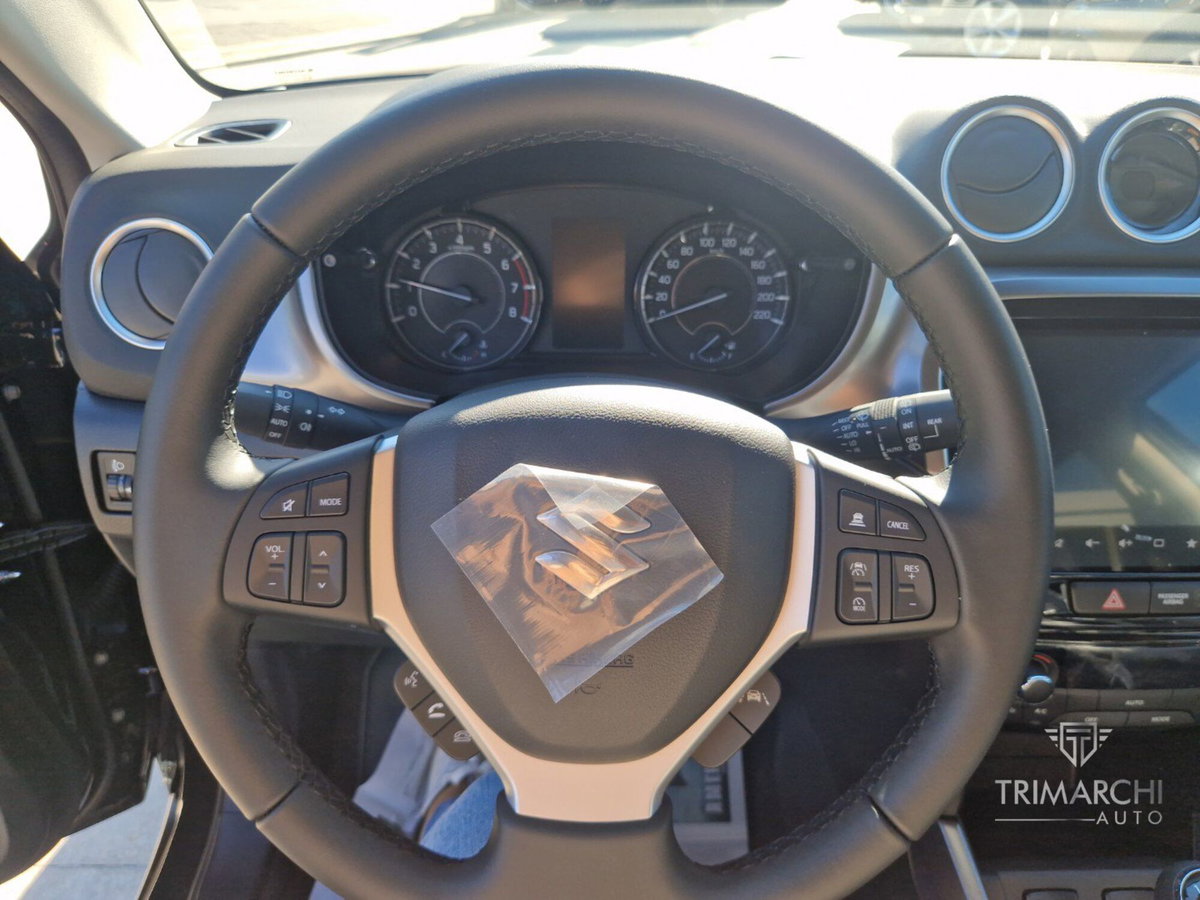 Suzuki Vitara 1.4 Hybrid Easy Cool (14)