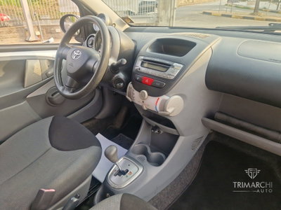 Toyota Aygo 1.0 12V VVT-i 5 porte M-MT (9)
