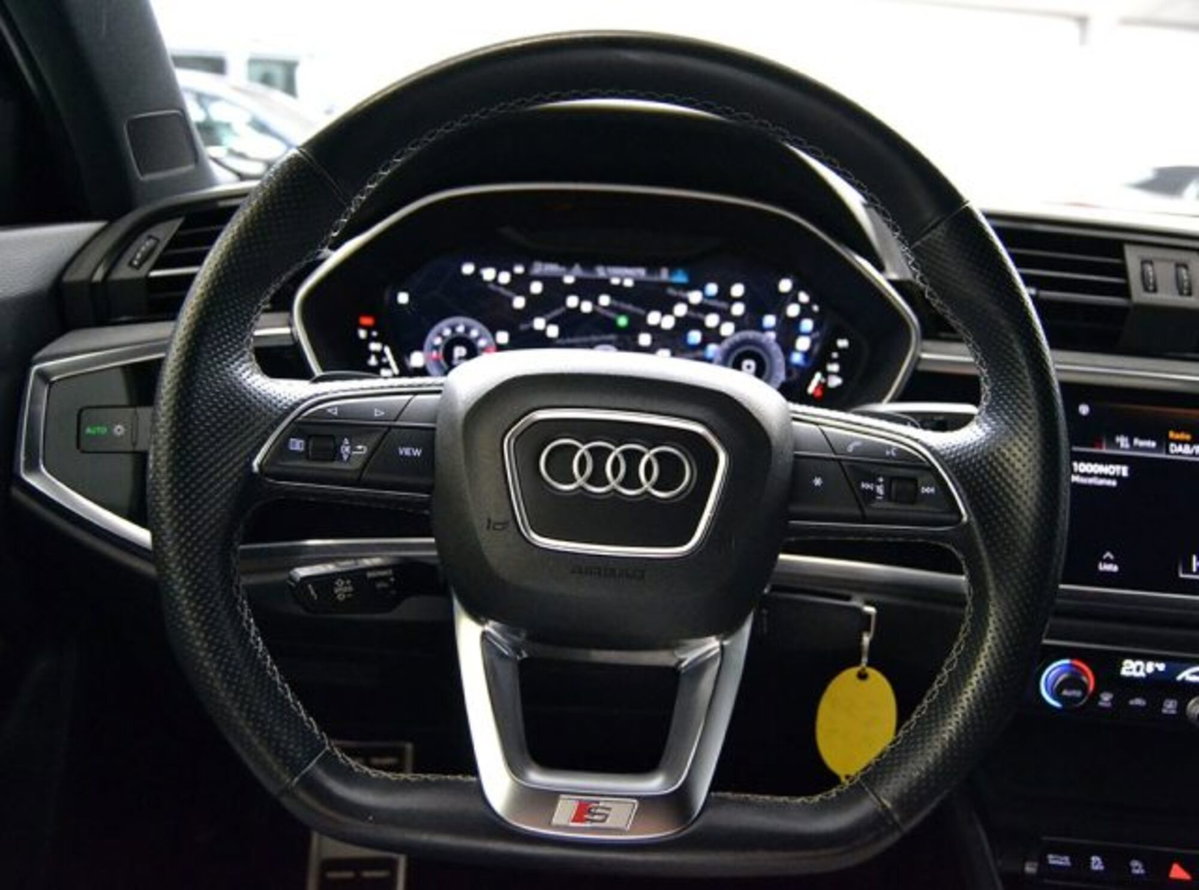 Audi Q3 Sportback 45 TFSI S tronic quattro edition (12)