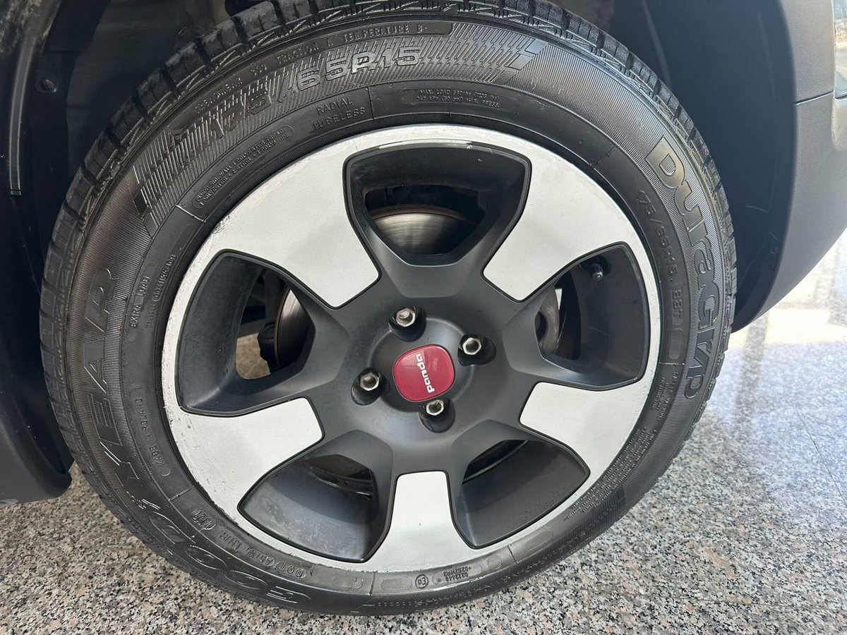 Fiat Panda 1.0 FireFly S&S Hybrid City Cross (17)